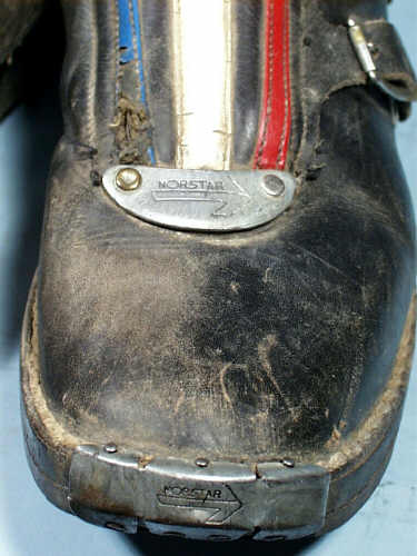 Toe detail