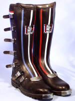 Full Bore with metal label and lug soles